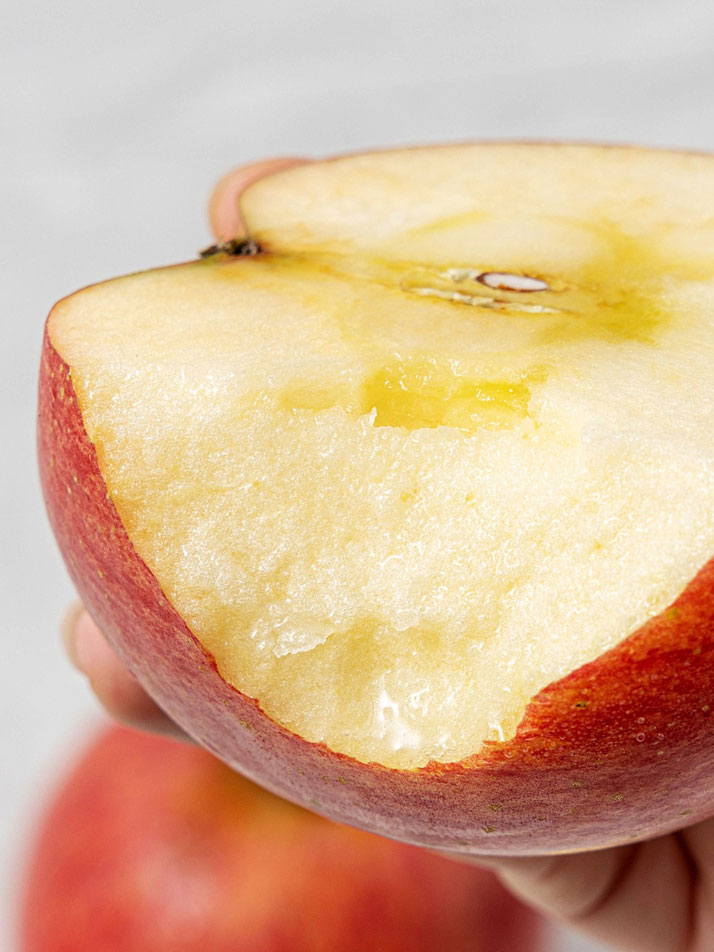 과일 맛집의 근본있는 사과: 1) 1.5kg내외 (5-9과 내외)