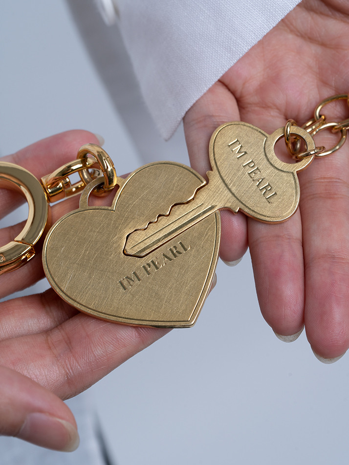 LOVE LOCK [HEART]