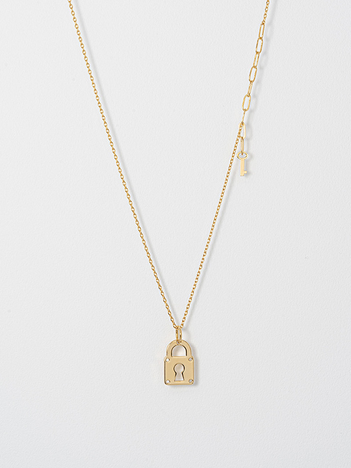 VINTAGE LOCK & KEY