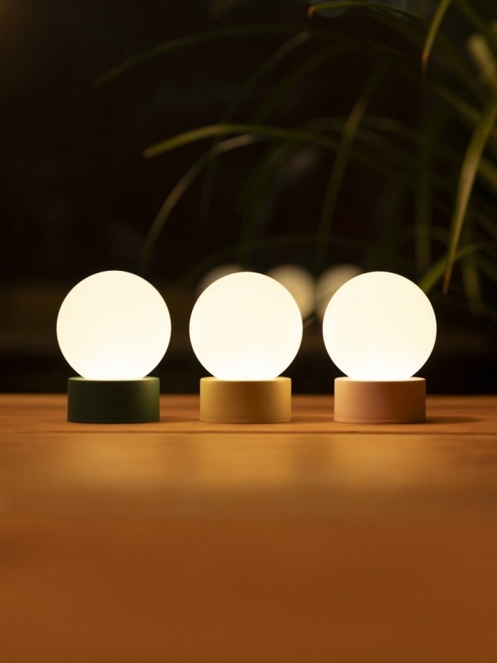 글로거 미니문 포터블 테이블 조명 무선 LED 무드등 (9색변환,밝기조절)