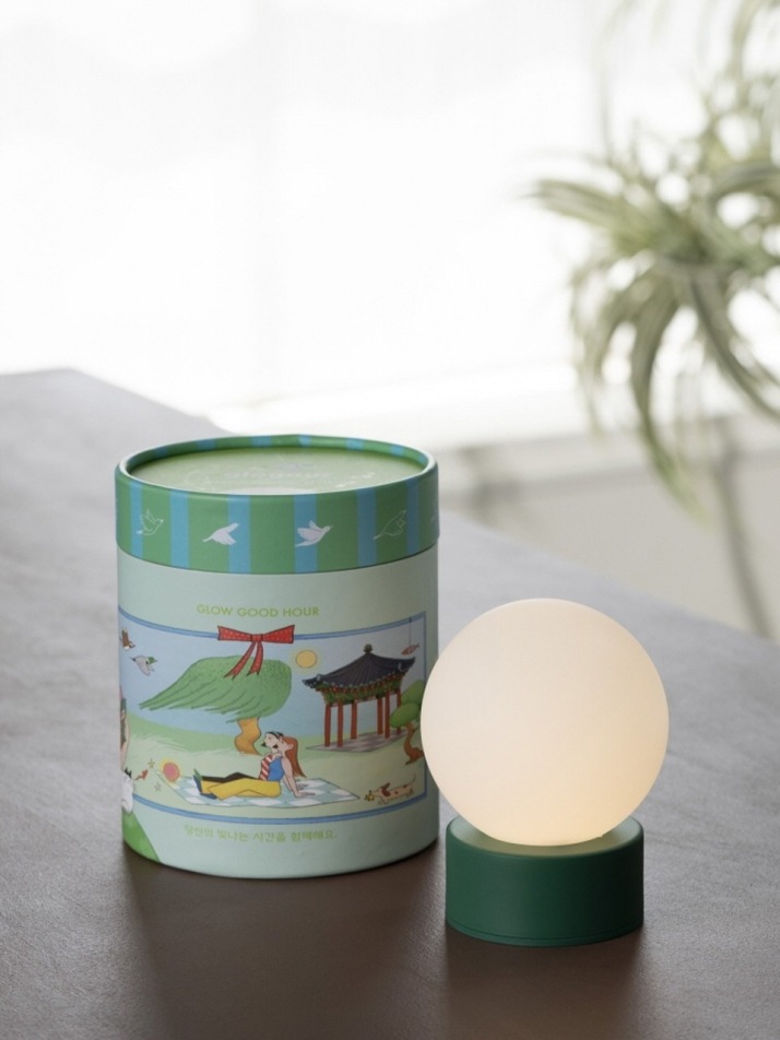 글로거 미니문 포터블 테이블 조명 무선 LED 무드등 (9색변환,밝기조절)