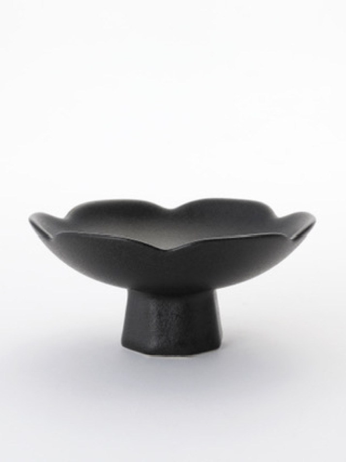 꽃자루 플레이트 S (블랙), 윤석준작가