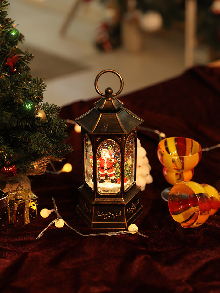 [FOCUSIS]포커시스 LED_뮤직박스 눈 내리는 산타 랜턴 / FOC-SZ11-8877