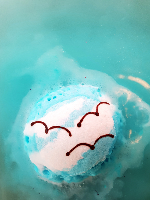 밤코스메틱 아주어스키스 배쓰 블라스터