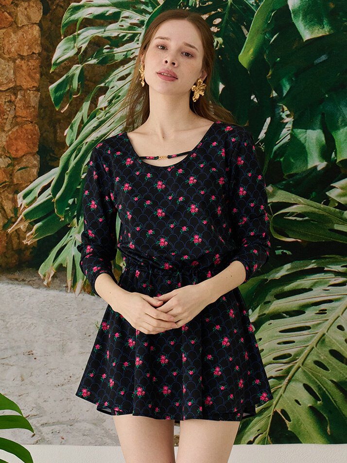 [SET]양면 컷아웃 수영복 세트 부케 블랙