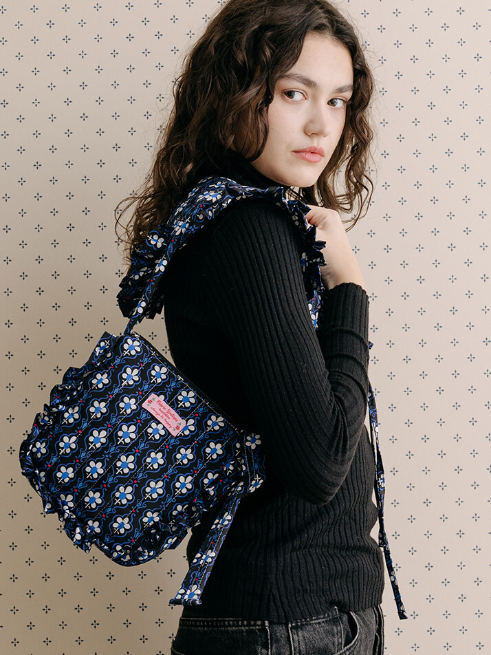 프릴 플루피백 꽃송이 블루