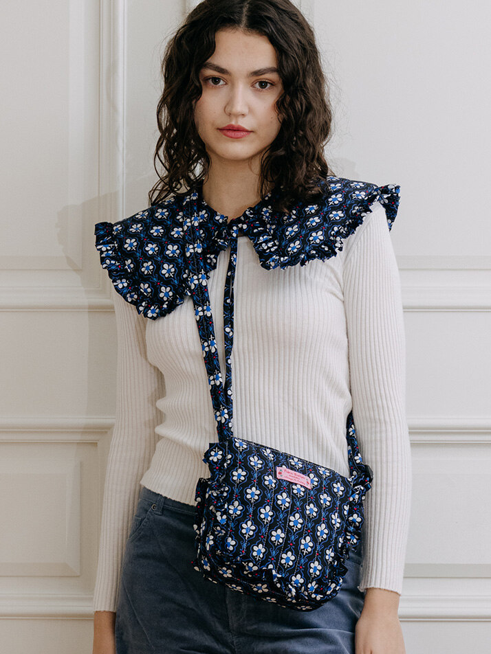 프릴 플루피백 꽃송이 블루