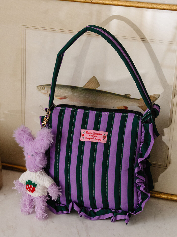 프릴 플루피백 스트라이프 퍼플