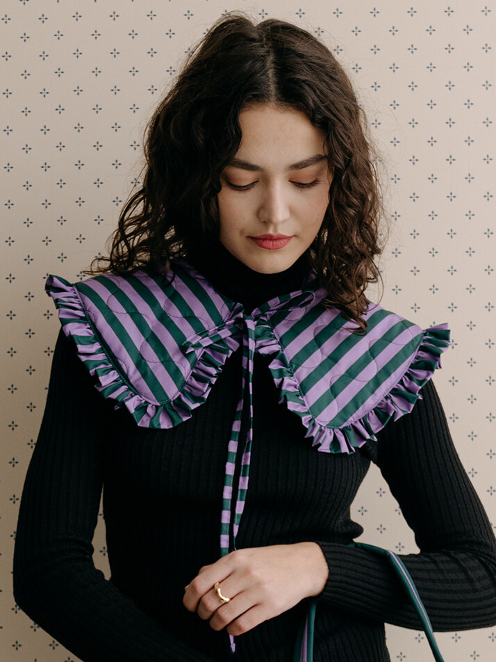 프릴 퀼팅 케이프 스트라이프 퍼플