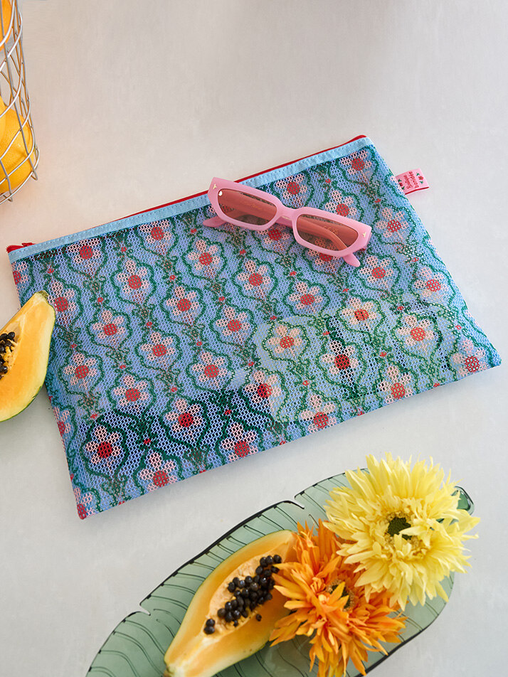 메쉬 트래블 파우치 꽃송이