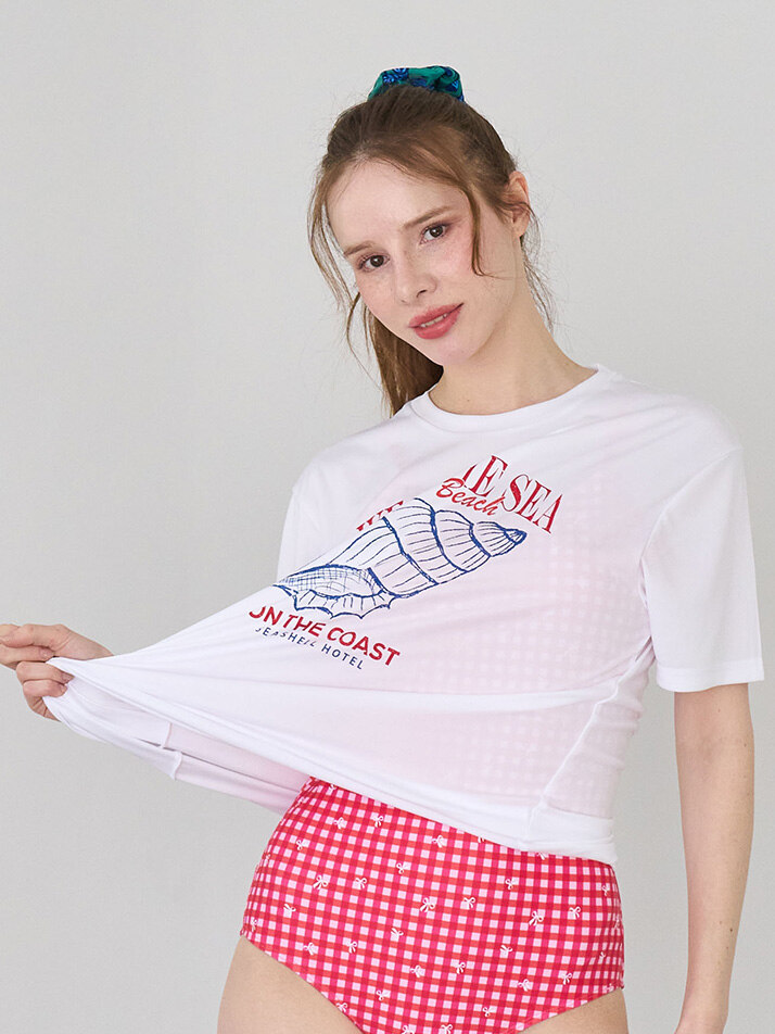 가벼운 반팔티 소라 화이트