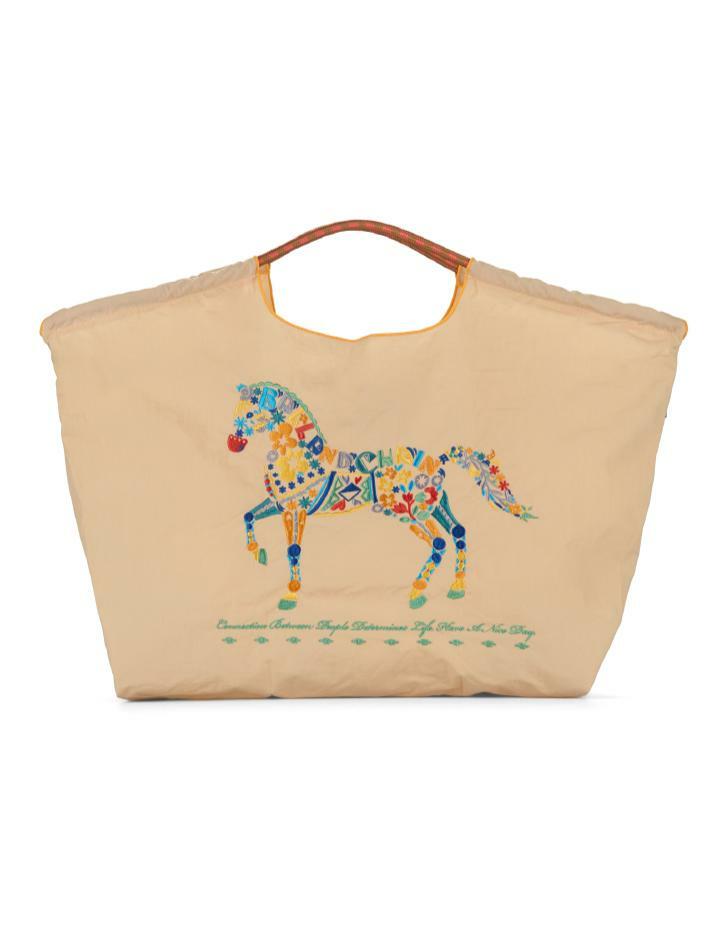 [볼앤체인] FLOWER HORSE (L) - BEIGE