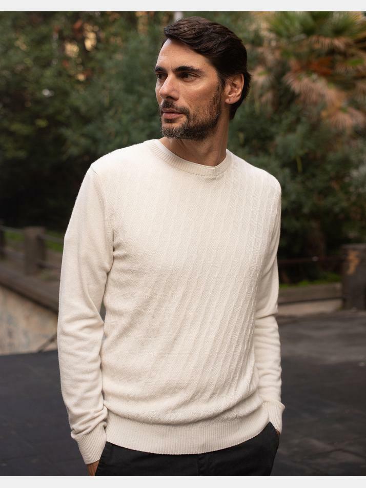 [아르메오디] 레귤러핏 캐시미어 모던 텀블링 모스 패턴 니트 DFINT800IV