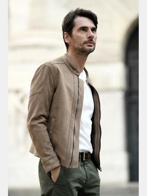 [아르메오디] 레귤러핏 크롭 스웨이드터치 집업 숏 점퍼 DSIJP200BR