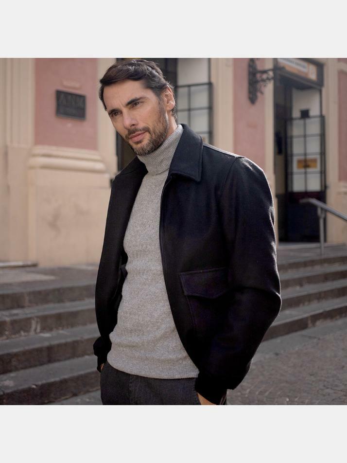 [아르메오디] 레귤러핏 언밸런스 포켓 포인트 블랙 점퍼 이태리직수입 DFIJP650BK