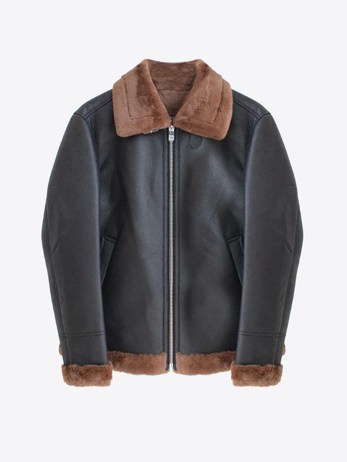 [OAKWOOD] 레귤러핏 인조 블랙 무스탕 점퍼 EFIJP653BK