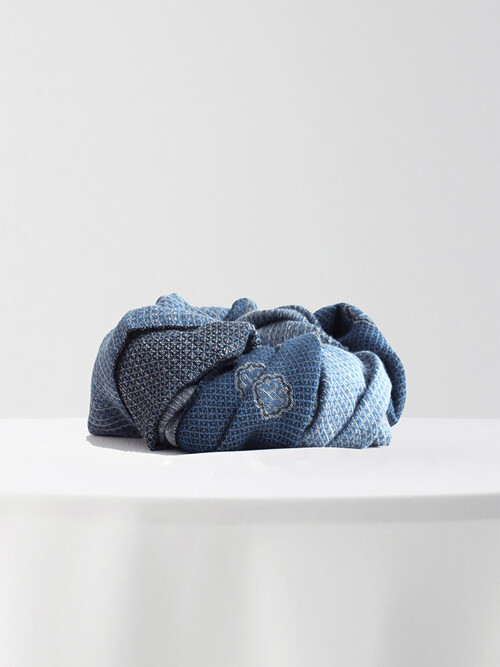 [아르메오디] 블루 멀티 패턴 머플러 GFIMF030BL