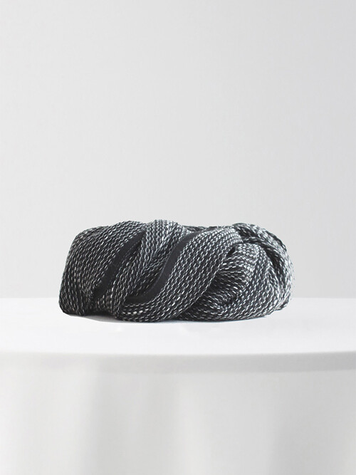 [아르메오디] 모던 시크 블랙 머플러 GFIMF033BK