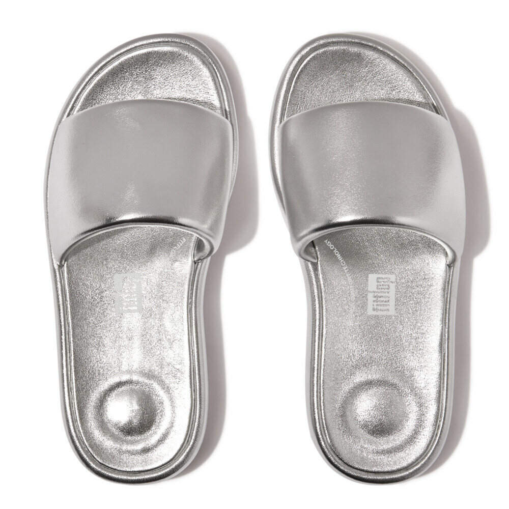 IQUSHION-D-LUXE-PADDED-METALLIC-LEATHER-SLIDES-SILVER_HT3-011_1.jpg