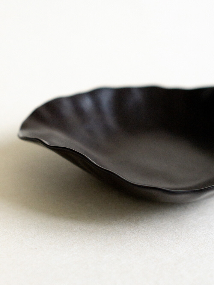 박나혜_작은 잎 접시 (small leaf dish)