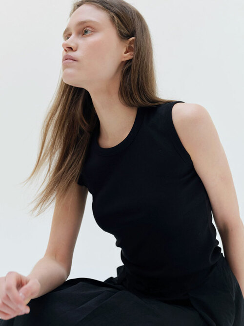 라운드 인 슬리브리스 (10컬러)