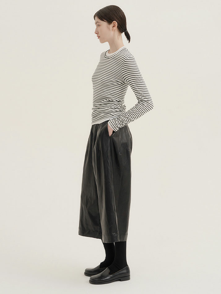 페이크 레더 큐롯 팬츠