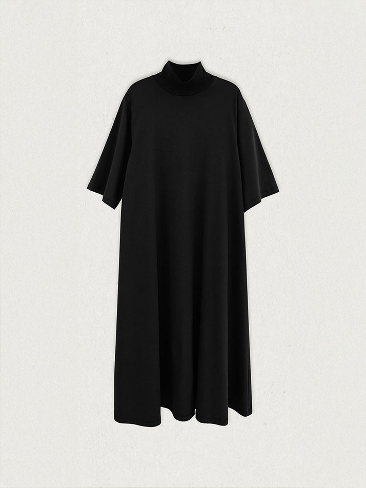 모디 하이넥 플레어 원피스 (2컬러)