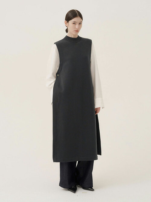 댄 슬릿 버튼 롱 베스트 (2컬러)