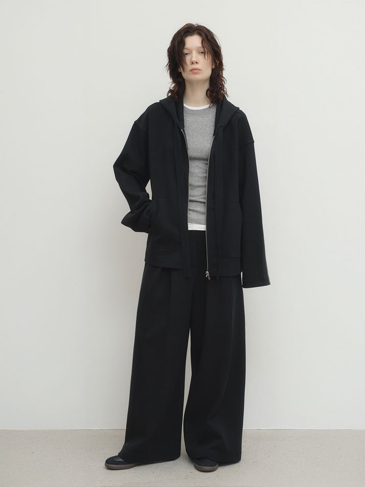 쿠션 오버핏 후드 집업