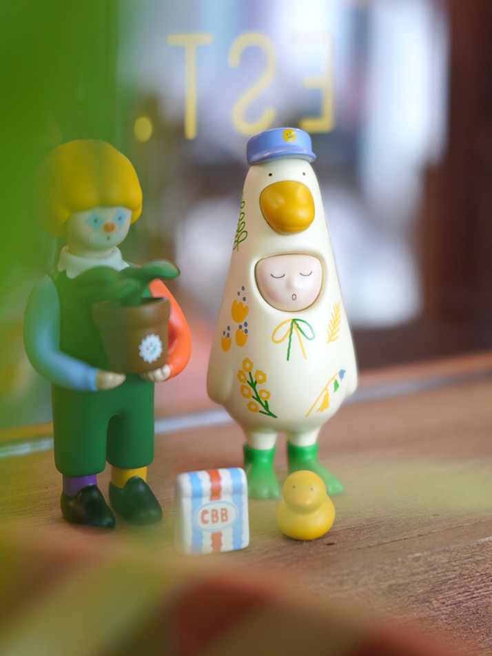 CBB THEATER STAFF OREE - Garden