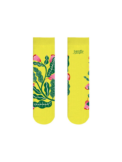 양말 Green plant on yellow / 아가트 싱어(Agathe Singer)
