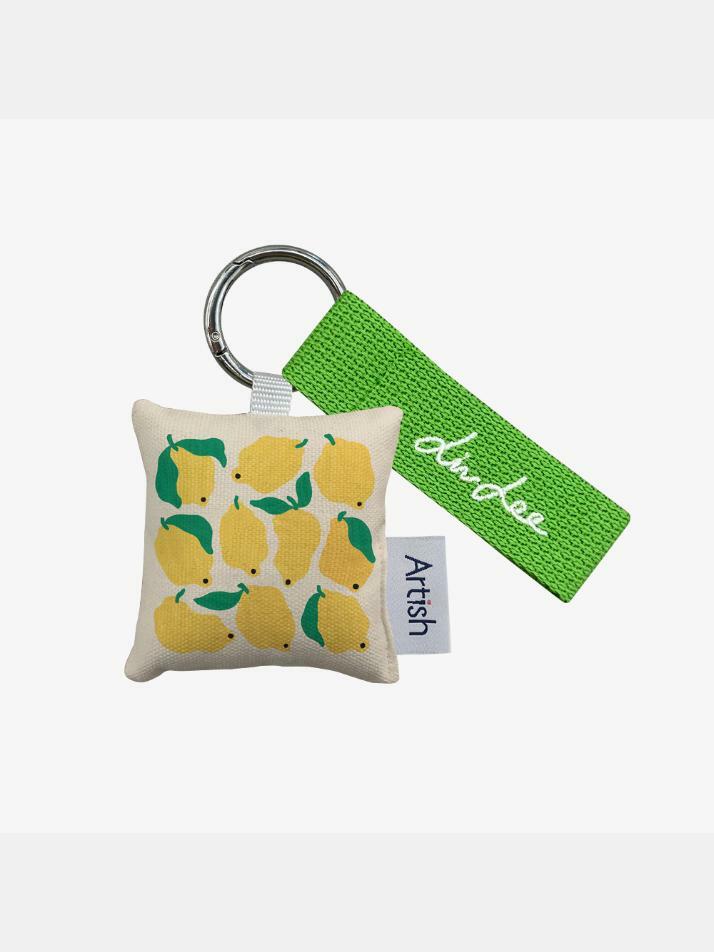 쿠션키링 Lemons / 리브 리(Liv Lee)