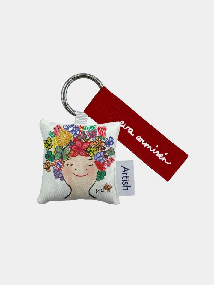 쿠션키링 Happy / 에바 알머슨(Eva Armisen)