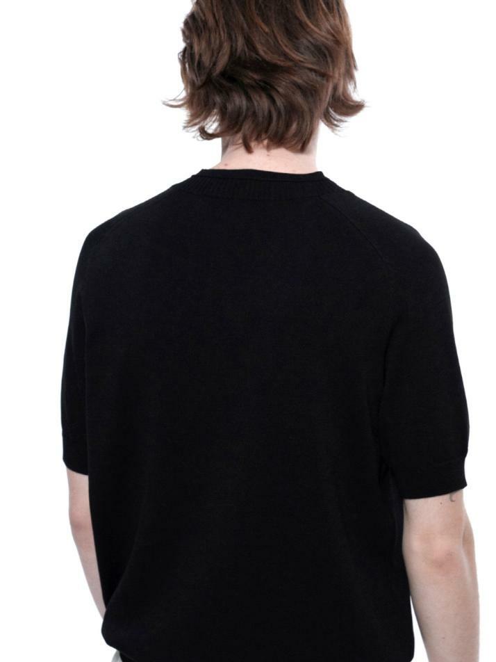 Reglan Slit V-neck Half Knit - Black