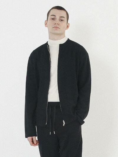 Essential Round Cardigan Zip-Up (Black)