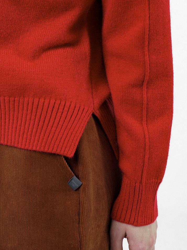 Soft Slit High Turtleneck - Red /W244TP06RD