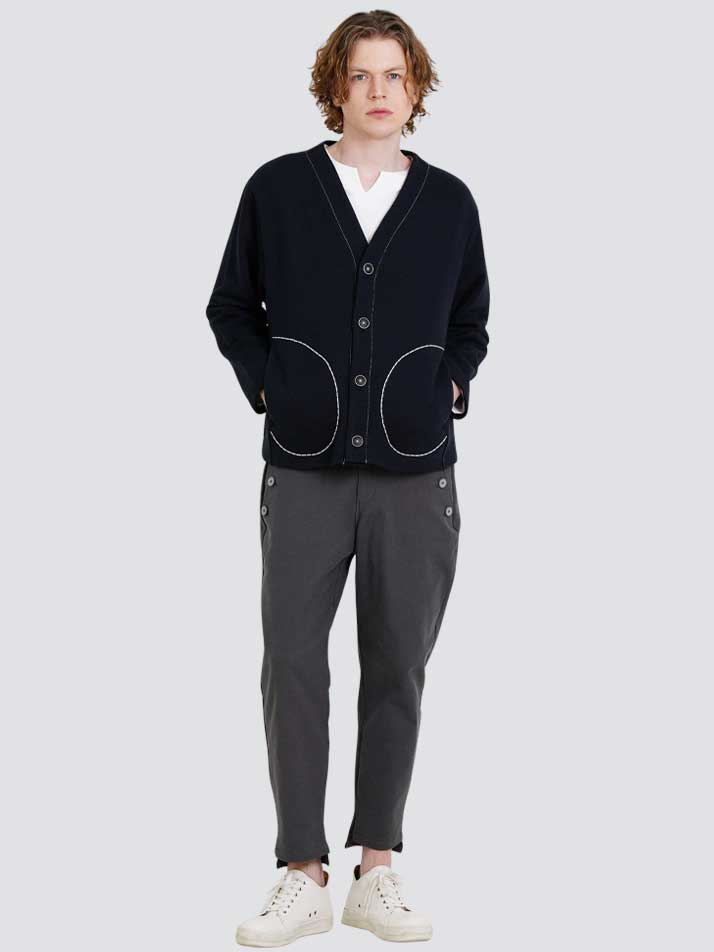 남자 호시자수 주머니 V넥 프레피 가디건 CXS25FKCD910 NAV