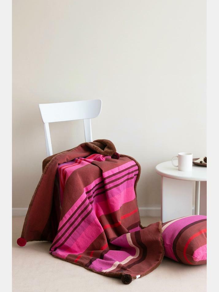 극세사 벨보아 니트방울 블랭킷 다알리아레드