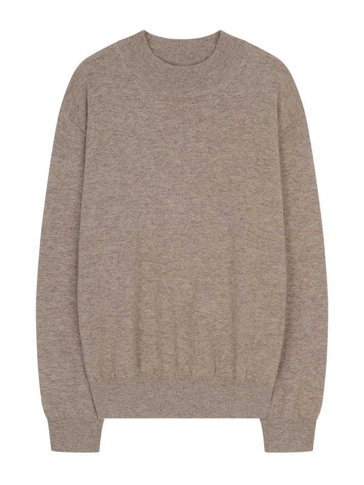 Essential Wool Comfort Moc-Neck knit (Beige)
