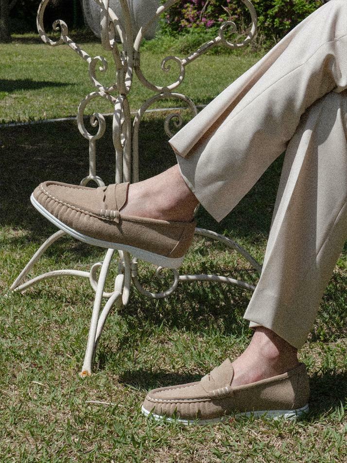 ALC4411W 리조트 셔링 로퍼_beige suede