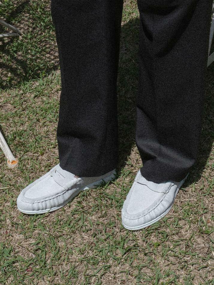 ALC4411W 리조트 셔링 로퍼_white suede