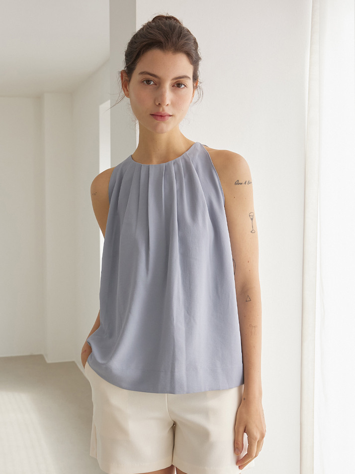 august top (carolina blue)