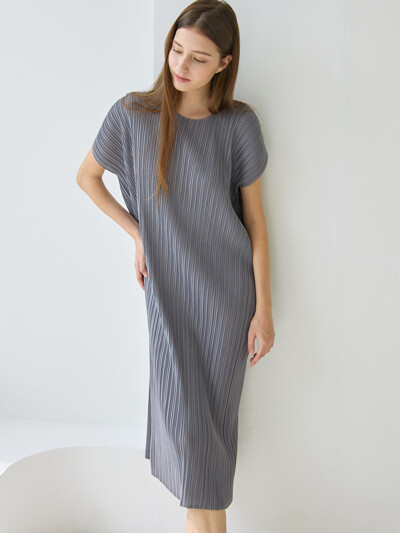 belaire pleats slit dress (astro charcoal)