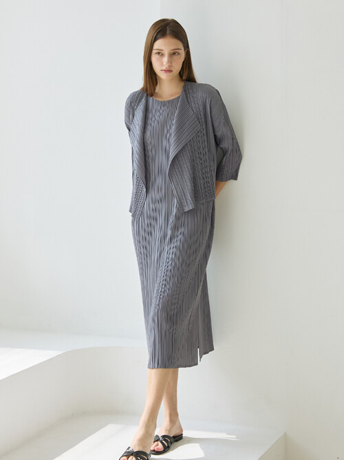 belaire pleats cardigan (astro charcoal)