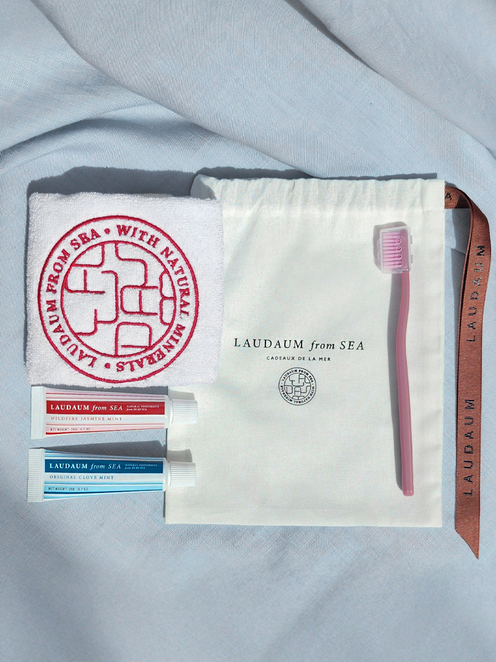 [시즌한정] 로다움 파우치세트 (미니치약2+칫솔+타월)