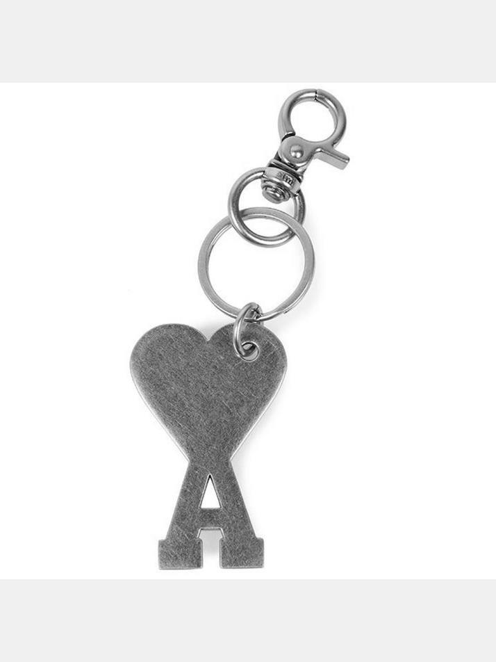 [아미] 24FW 하트 로고 키링 블랙 UKR906 363 001