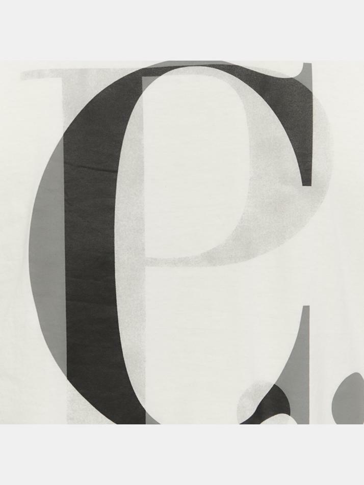 [CP 컴퍼니] 24SS 백로고 프린팅 티셔츠 16CMTS141A 006586W 103