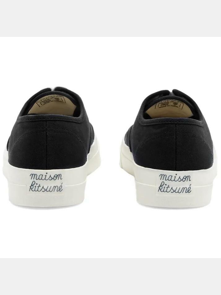 [메종 키츠네] 24SS 여성 캔버스레이스업 스니커즈 CU04706WW9000 BK