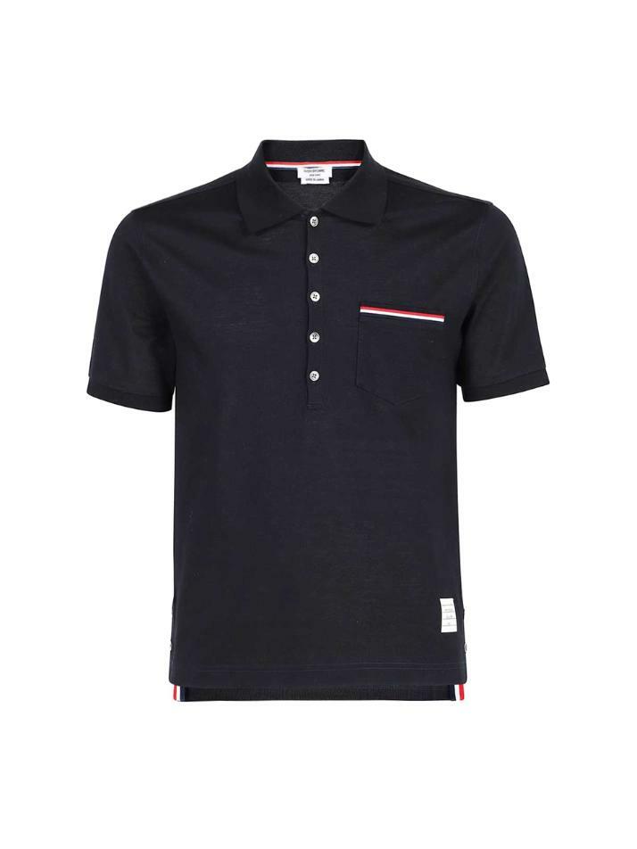 [톰브라운] 24FW 삼선 포켓 폴로 티셔츠 네이비 MJP022A 01455 415