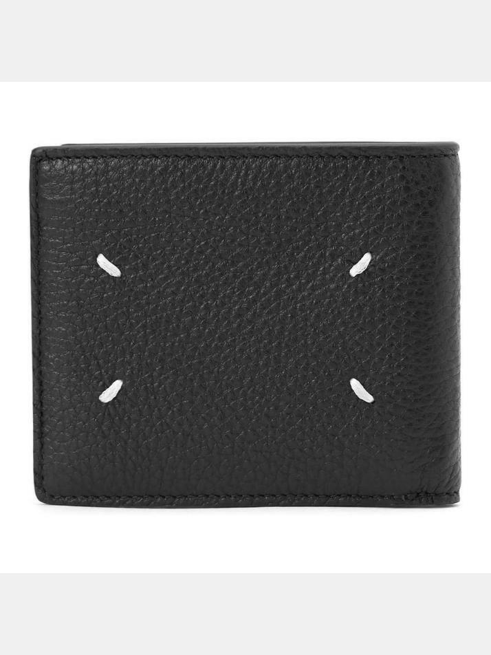 [메종 마르지엘라] 25SS 스티치 로고 반지갑 블랙 S35UI0435 P2686 H1669